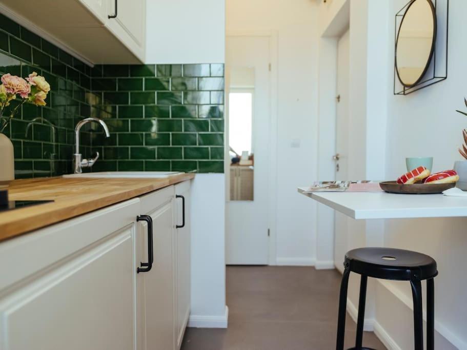 Old Town View - Boutique Apartment Bucarest Esterno foto